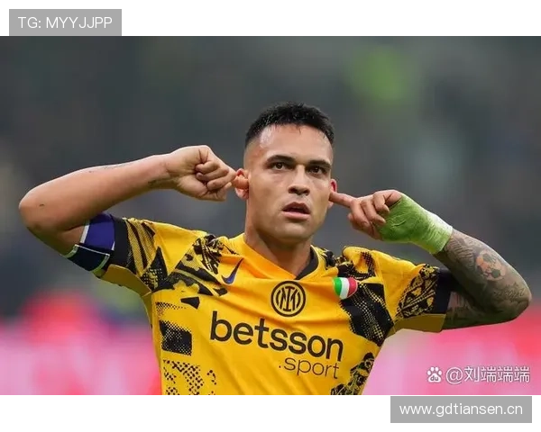 国米阵容老化风险逐步显现,对后续竞争稳定性产生潜在影响 国米阵容老化风险逐步显现,对后续竞争稳定性产生潜在影响