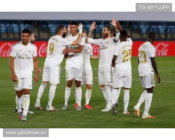 瓦伦西亚财政危机持续影响球队运营,对联赛竞争力已产生实际制约。 瓦伦西亚财政危机持续影响球队运营,对联赛竞争力已产生实际制约。