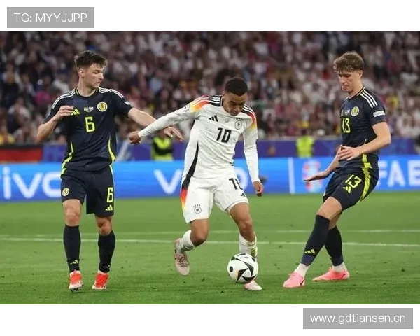 穆西亚拉在强队的战术作用是否被过度放大？