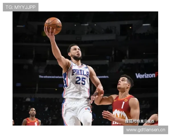 西蒙斯无球跑动占比提升，改变进攻发起方式